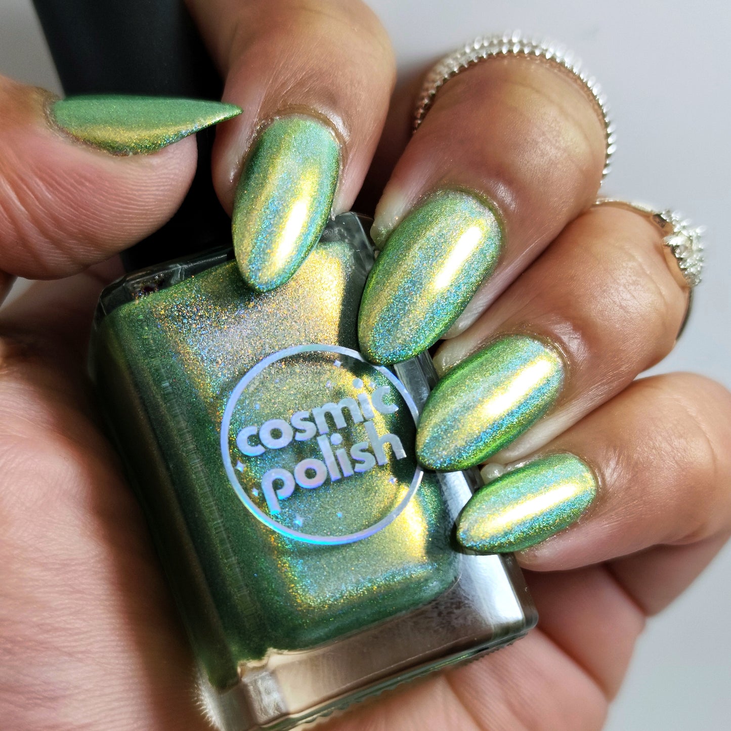 Linear Holo Shimmer Bundle
