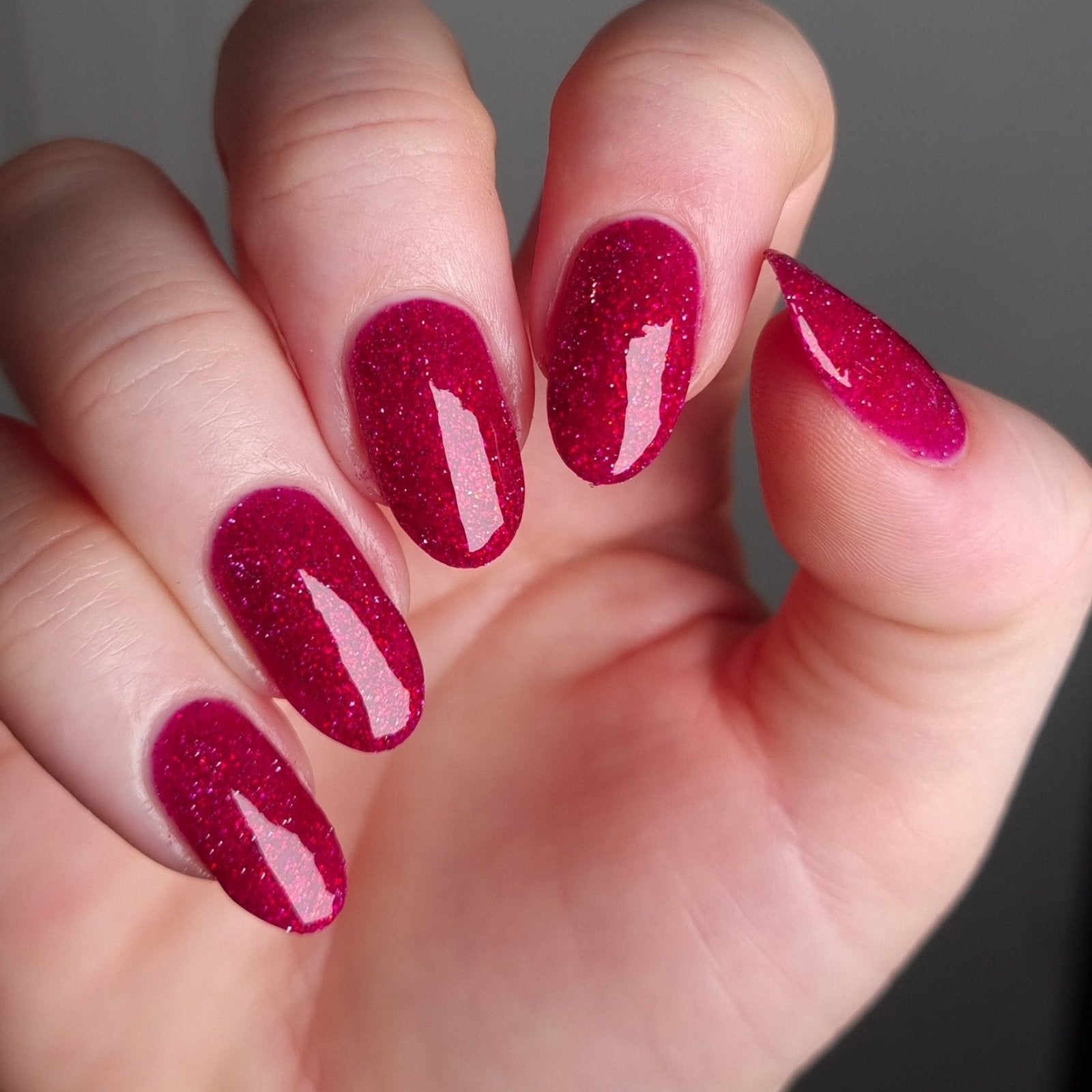 Scarlet Showgirl - Cosmic Polish